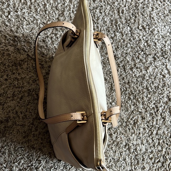 Michael Kors Off-White Leather Double Handles Pockets Tote Shoulder Bag - Picture 9 of 16